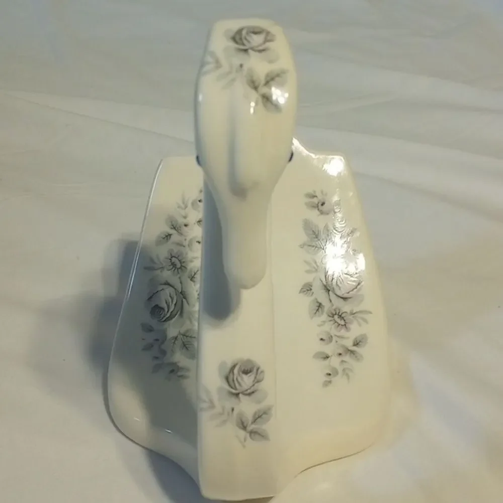 Vintage Porcelain Swan Napkin Holder